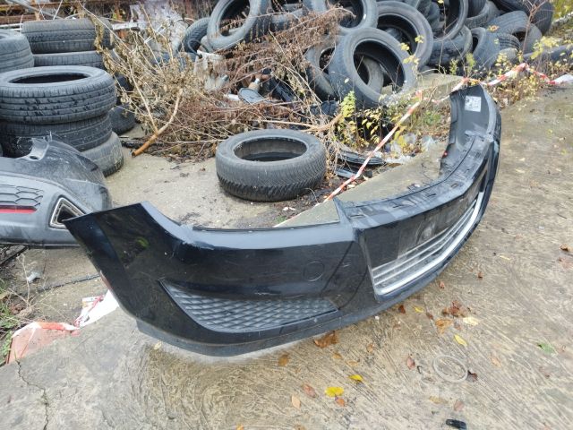 bontott OPEL ASTRA H Első Lökhárító (Részeivel)