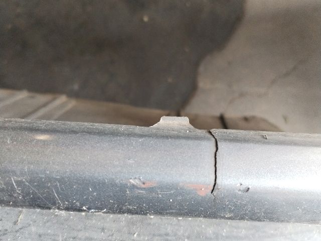 bontott OPEL ASTRA H Első Lökhárító (Részeivel)