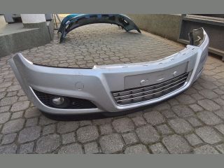 bontott OPEL ASTRA H Első Lökhárító (Részeivel)