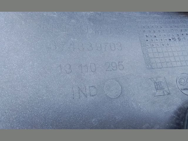 bontott OPEL ASTRA H Első Lökhárító (Részeivel)