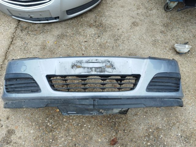 bontott OPEL ASTRA H Első Lökhárító (Részeivel)