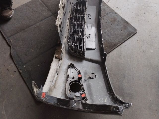 bontott OPEL ASTRA H Első Lökhárító (Részeivel)