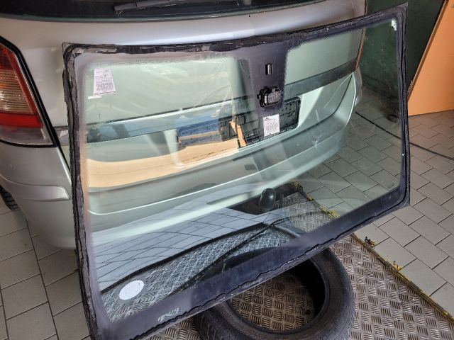 bontott OPEL ASTRA H Első Szélvédő
