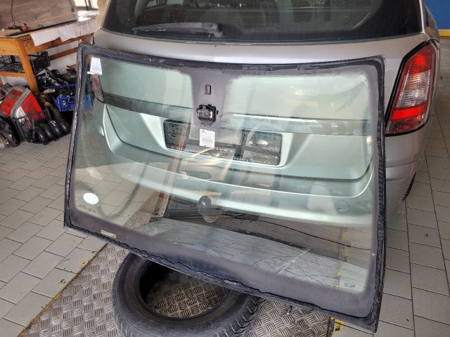 bontott OPEL ASTRA H Első Szélvédő