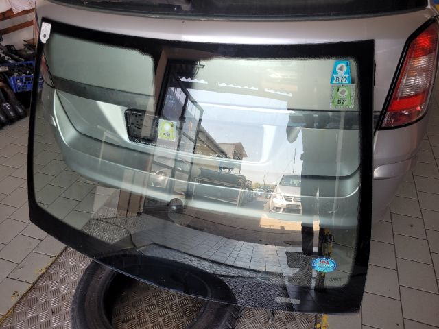 bontott OPEL ASTRA H Első Szélvédő