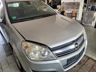 bontott OPEL ASTRA H Első Szélvédő