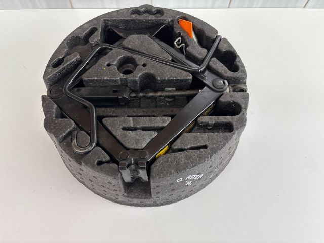 bontott OPEL ASTRA H Emelő