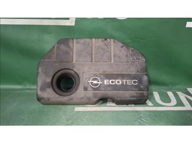 bontott OPEL ASTRA H Felső Hűtőburkolat