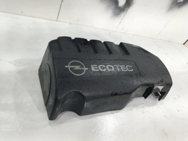 bontott OPEL ASTRA H Felső Hűtőburkolat