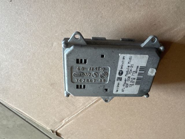 bontott OPEL ASTRA H Fényszóró Elektronika