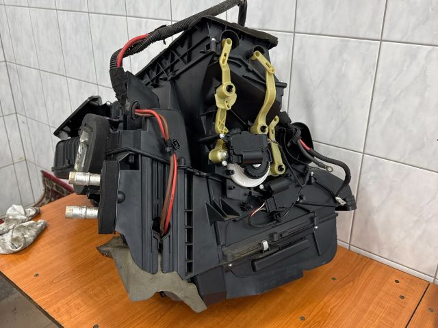 bontott OPEL ASTRA H Fűtés Box