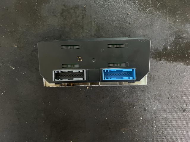 bontott OPEL ASTRA H Fűtéskapcsoló (digit klímás)