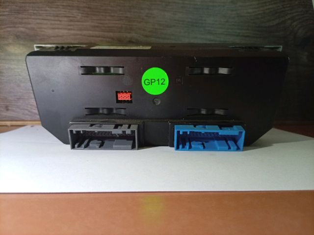 bontott OPEL ASTRA H Fűtéskapcsoló (digit klímás)