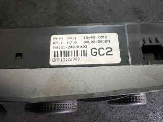 bontott OPEL ASTRA H Fűtéskapcsoló (digit klímás)