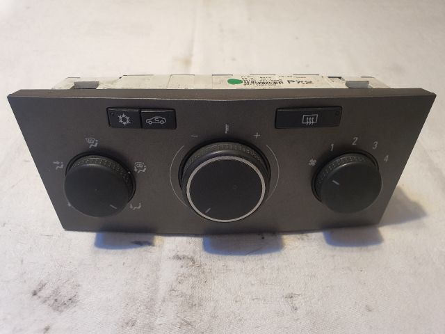 bontott OPEL ASTRA H Fűtéskapcsoló (manuális klímás)