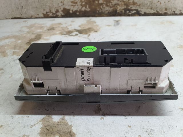 bontott OPEL ASTRA H Fűtéskapcsoló (manuális klímás)