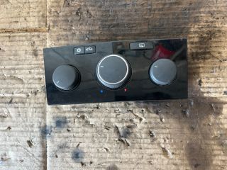 bontott OPEL ASTRA H Fűtéskapcsoló (manuális klímás)