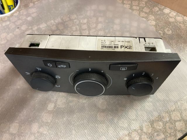 bontott OPEL ASTRA H Fűtéskapcsoló (manuális klímás)