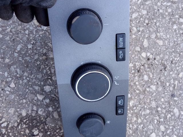 bontott OPEL ASTRA H Fűtéskapcsoló (manuális klímás)