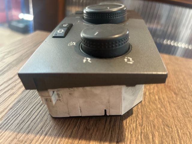 bontott OPEL ASTRA H Fűtéskapcsoló (manuális klímás)