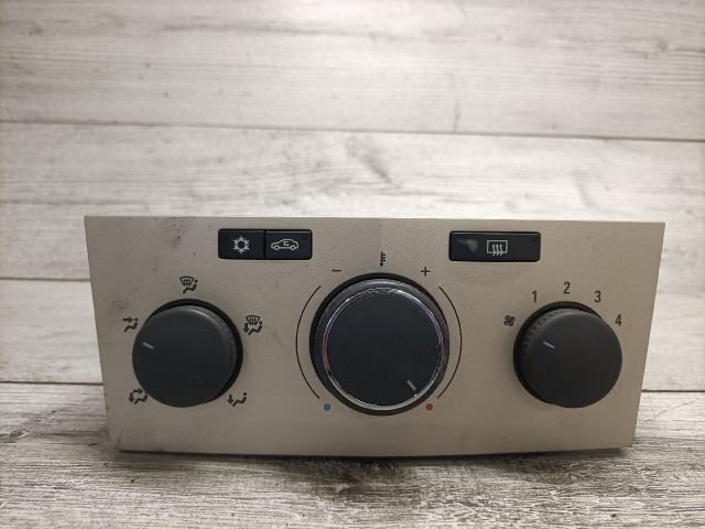 bontott OPEL ASTRA H Fűtéskapcsoló (manuális klímás)