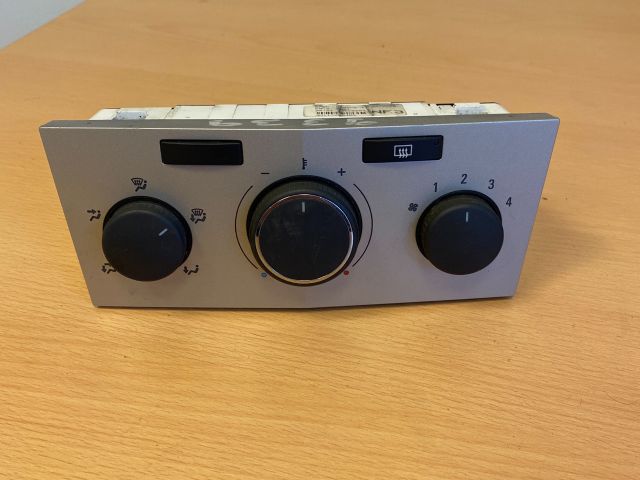 bontott OPEL ASTRA H Fűtéskapcsoló (Nem klímás)