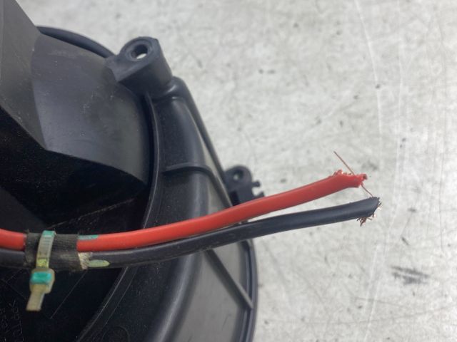 bontott OPEL ASTRA H Fűtőmotor (Klímás)