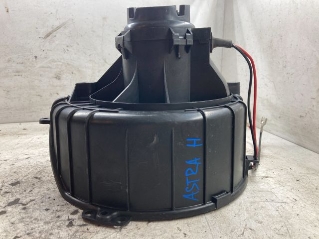 bontott OPEL ASTRA H Fűtőmotor (Klímás)