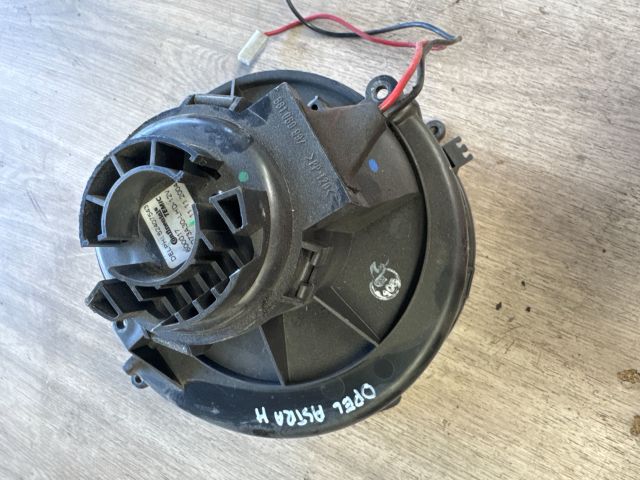 bontott OPEL ASTRA H Fűtőmotor (Klímás)