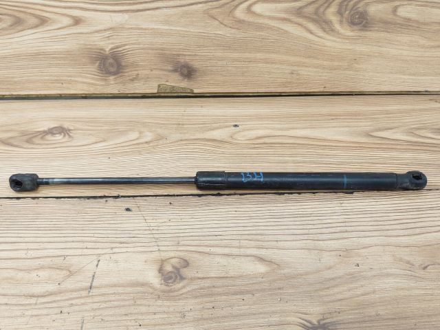 bontott OPEL ASTRA H Gázrugós Kitámasztó Teleszkóp Csomagtérajtó Bal