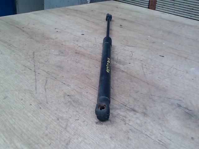 bontott OPEL ASTRA H Gázrugós Kitámasztó Teleszkóp Csomagtérajtó (Pozíciófüggetlen)