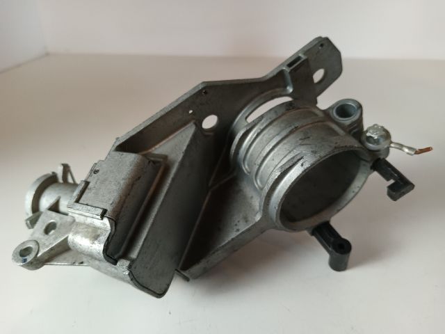 bontott OPEL ASTRA H Gyújtáskapcsoló Ház