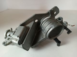 bontott OPEL ASTRA H Gyújtáskapcsoló Ház