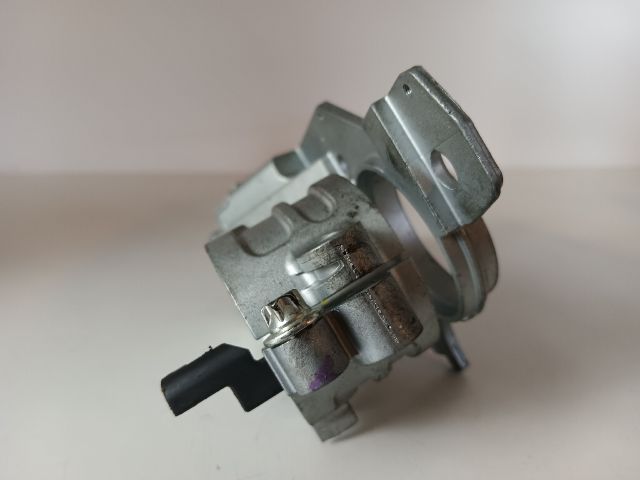 bontott OPEL ASTRA H Gyújtáskapcsoló Ház