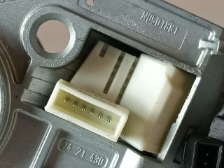 bontott OPEL ASTRA H Gyújtáskapcsoló Ház