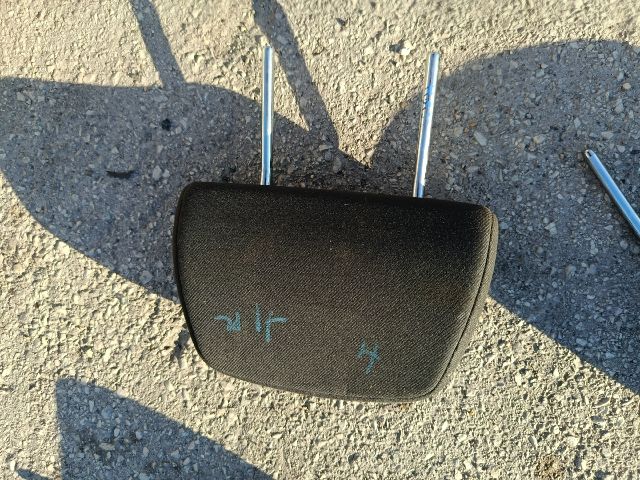 bontott OPEL ASTRA H Hátsó Fejtámla