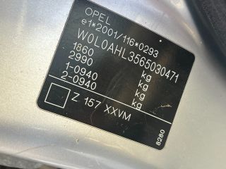 bontott OPEL ASTRA H Hátsó középső Biztonsági Öv Csat