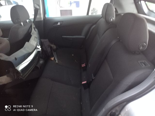 bontott OPEL ASTRA H Hátsó középső Biztonsági Öv Csat