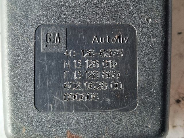 bontott OPEL ASTRA H Hátsó középső Biztonsági Öv Csat