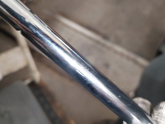 bontott OPEL ASTRA H Hátsó középső Fejtámla