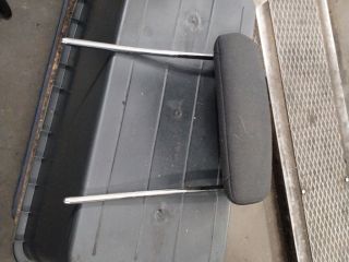 bontott OPEL ASTRA H Hátsó középső Fejtámla