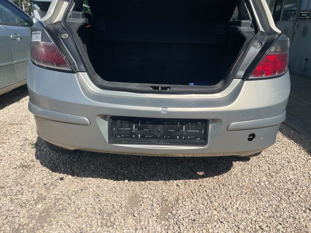 bontott OPEL ASTRA H Hátsó Lökhárító (Részeivel)