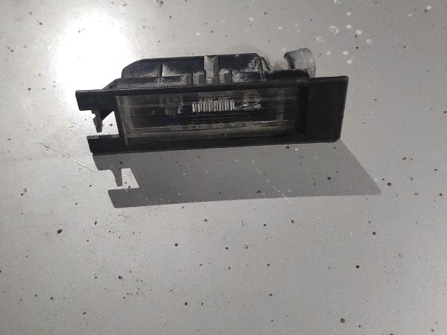 bontott OPEL ASTRA H Hátsó Rendszámtábla Világítás