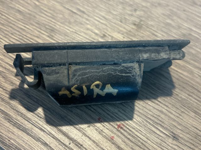 bontott OPEL ASTRA H Hátsó Rendszámtábla Világítás