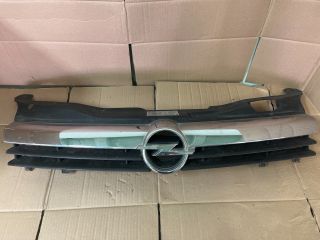 bontott OPEL ASTRA H Hűtőrács