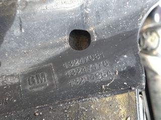 bontott OPEL ASTRA H Hűtőrács