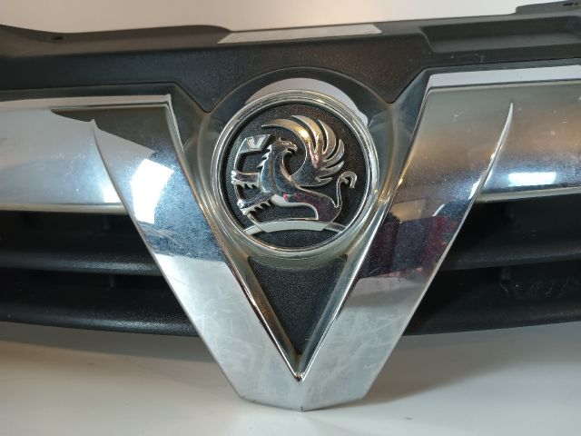 bontott OPEL ASTRA H Hűtőrács