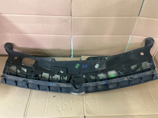 bontott OPEL ASTRA H Hűtőrács