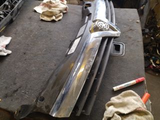 bontott OPEL ASTRA H Hűtőrács