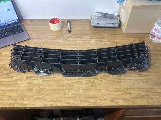 bontott OPEL ASTRA H Hűtőrács